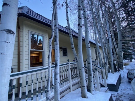 OFFICE SPACE AVAILABLE-132 West Main Street